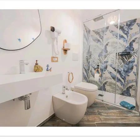 Le Nel Vicolo אלגהרו